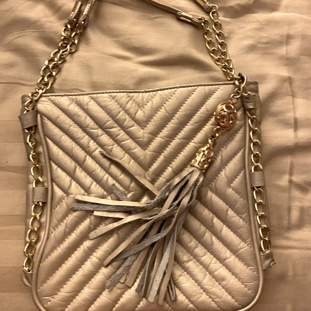 Very cute shoulder bag
